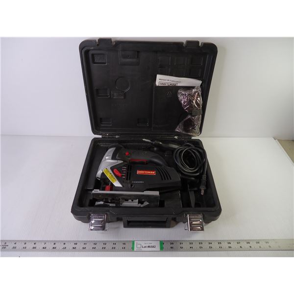 Craftsman 5.5 Amp Scrolling Sabre Saw-powers on