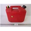 Image 1 : Plastic Gas Can- 8.4L Size