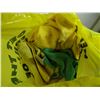 Image 7 : Container full of Polishing Cloths and Buffing Bonnets