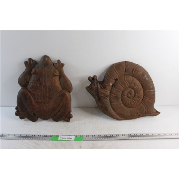 Frog and Snail Metal Wall Decor