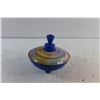 Image 8 : (2) Kids Spinning Toys - Tops