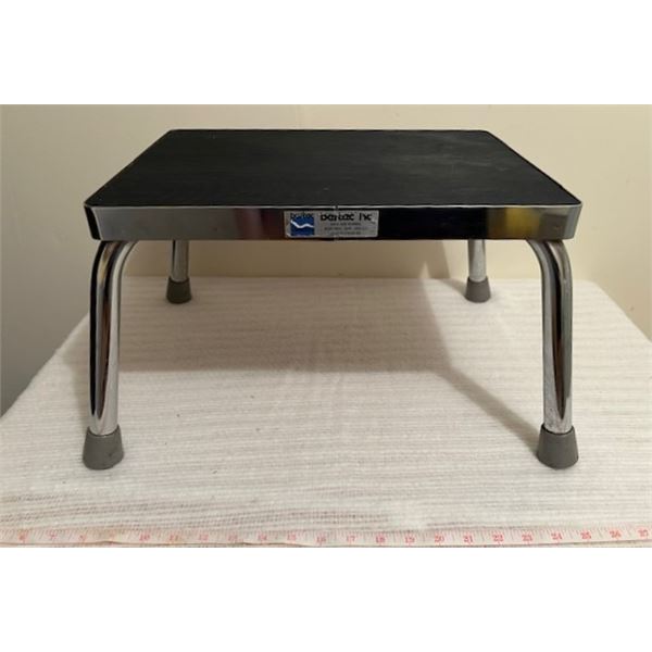 Chromed Metal Step with Rubber Mat - 16"W x 12" L x 10"H.