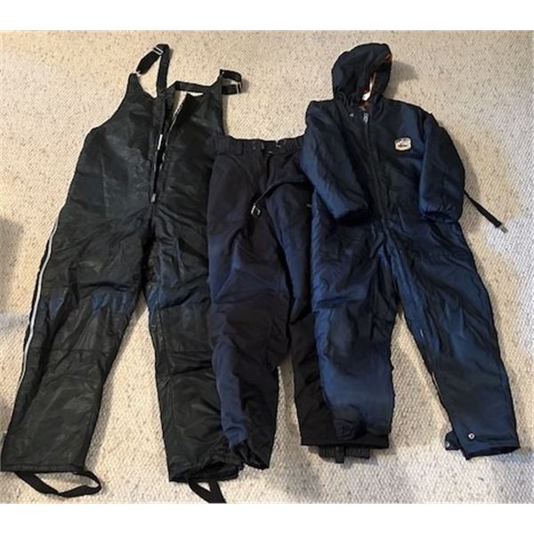 Snow Wear - Youth vintage snowsuit w/patch (Size? 46" from leg cuff to shoulder), Ladies "Misty Moun