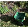 Image 1 : "Scott's Turf Builder" fertilizer spreader.