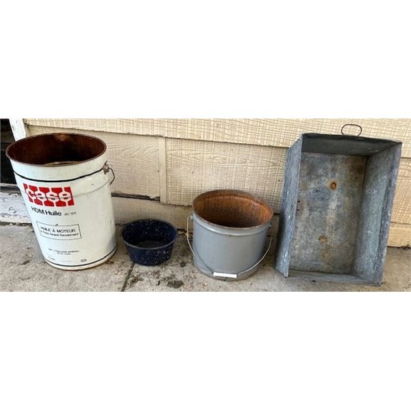 (4 )Vintage metal containers: pails/bowl/box