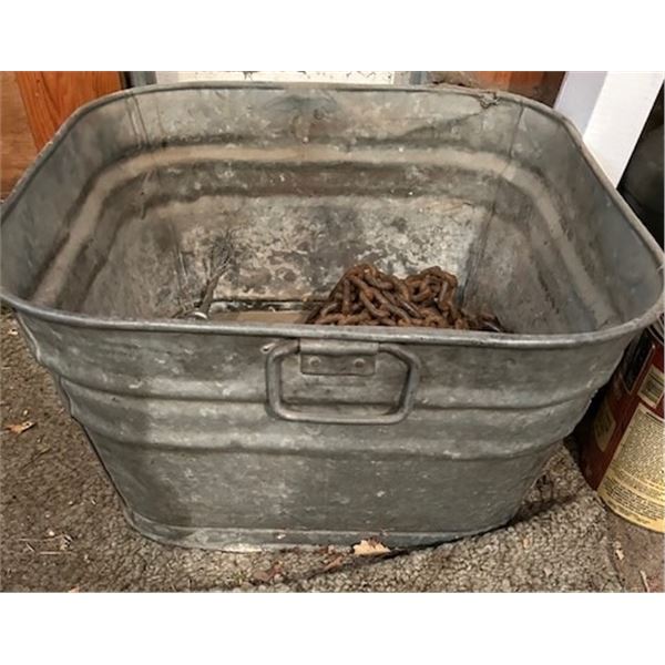 Vintage large metal tub containing 3 heavy duty chains with hooks: 1' chain with 2 hooks, 15' chain