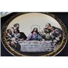 Image 2 : (3) Collector Plates: Jesus Last Supper, Badgers, Flowers