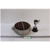 Image 1 : Hiking Flask & Mini Trophy (Missing Handle)