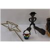 Image 3 : Lot: Turtle in Boot, Star Decor, Gentleman's Marshmallow Roaster, Trophy