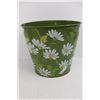 Image 4 : Historic Looking Outdoor Porch Light, Floral Garbage Can
