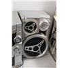 Image 7 : * Panasonic CD and MP3 Player with Speakers Stereo Radio - Tested Powers On, and Blue Tote