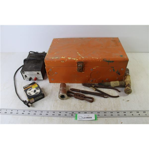 Powerverter DC Power Supply (as is) - Metal Box w/Hand Tools - Wrenches
