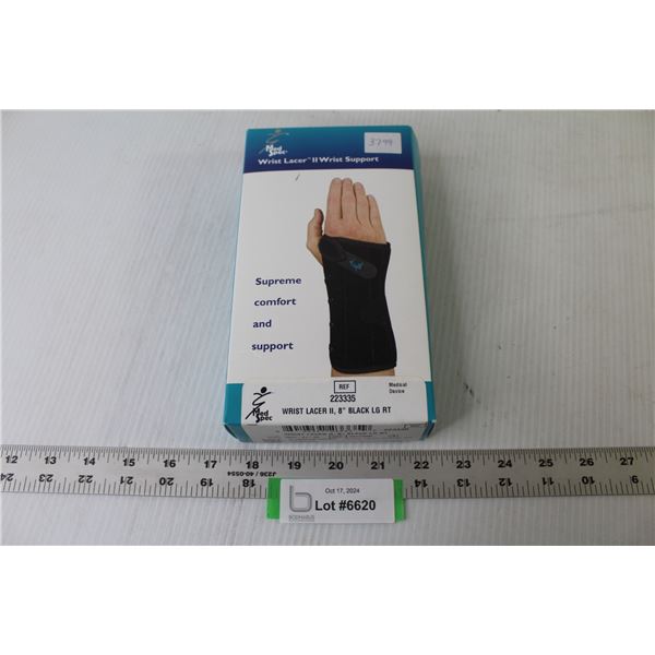Med Spec - Right Wrist Support (looks unused)