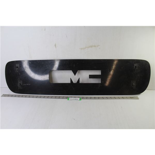 *GMC Cloud Rider Grill Insert