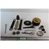 Image 1 : Circular Saw Wrenches, Circular Saw Blades 1/4'' and Assorted Hardware