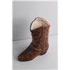 Image 12 : Wooden Turtle, Ceramic Pig, Ceramic Boot Decor and Toothpick Holder - Chipped