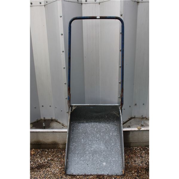 Metal Snow Scoop Shovel
