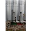 Image 1 : (4) Garden Shovels, (2) Snow Shovels, (2) Cinder Blocks (4) Grey Bricks
