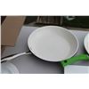 Image 3 : (2) 12" Frying Pans & (5) White Plates, (12) Clear Glasses