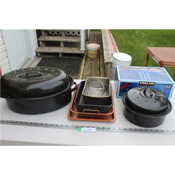 (2) Roasting Pans, Assorted Baking Pans, Plastic Silverware