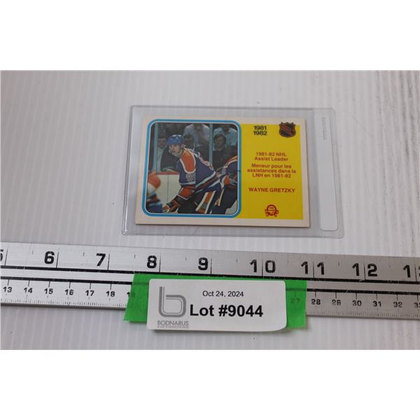 Wayne Gretzky OPC 1981-82 Assist Leader Hockey Card