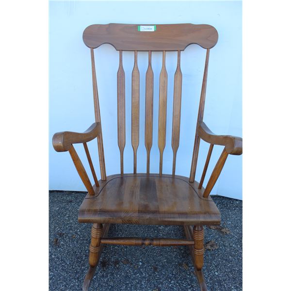 *** Vintage Wooden Rocking Chair