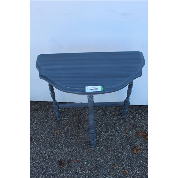 ***Vintage Half Moon Table - 23" x 12" 28.5"