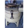 Image 7 : ***Antique Barrel Style Wringer Washer - Hand Operated - Consignor Says Working