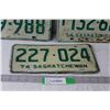 Image 4 : (2) Saskatchewan Farm License Plates 1970 and 1974, Saskatchewan License Plate 1974
