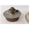 Image 2 : (2) Kerosene Lamps