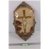 Image 1 : Vintage Framed Crucifix - 11.5''x 20''