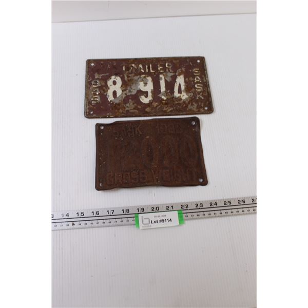1943 Saskatchewan Trailer & 1938 Gross Vehicle Weight Plates