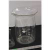 Image 3 : (4) Science Beakers/Flasks