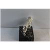 Image 5 : Metal Lion Statue on a Marble Stand