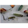 Image 4 : (8) Vintage Fishing Lures