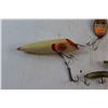 Image 5 : (8) Vintage Fishing Lures