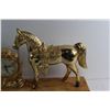 Image 3 : Vintage Brass Plated United Horse Decorative Electric Clock - Tested