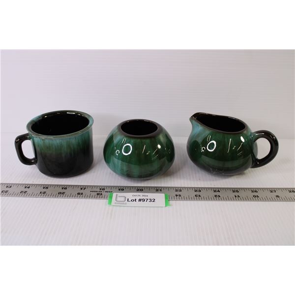 Vintage Blue Mountain Pottery - Creamer - Sugar - Cup