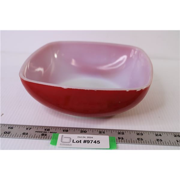 Pyrex 7 3/4" Glass Square Hostess Casserole (paint chipping) - Red