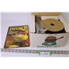 Image 1 : Fondue in Box - Fondue Cook Book (looks unused)