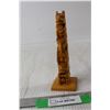 Image 1 : Vintage Carved Wood Totem Signed Douglas White Masset BC - 7"
