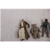 Image 2 : (4) Small Star Wars Action Figures
