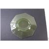 Image 5 : 1890's Uranium Glass Victorian 10" Chop Eight Sided Plate