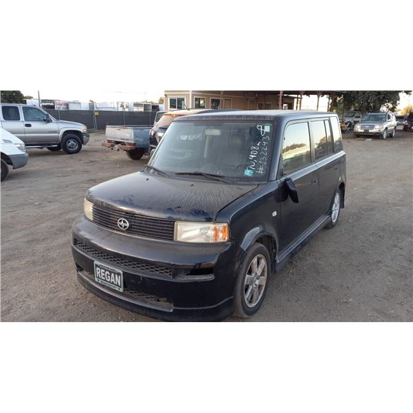 2004 Toyota Scion xB