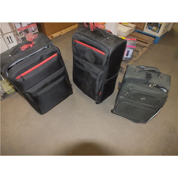 3 Suit Case's