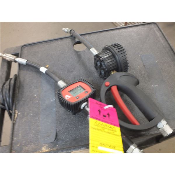 2 Electronic Oil Gauges