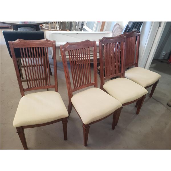 Dinning Room Table w/ 6 Chairs