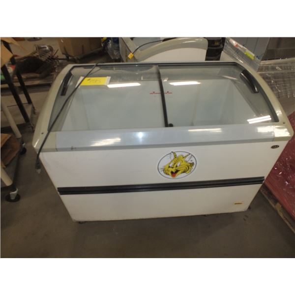 Chest Cooler / Freezer