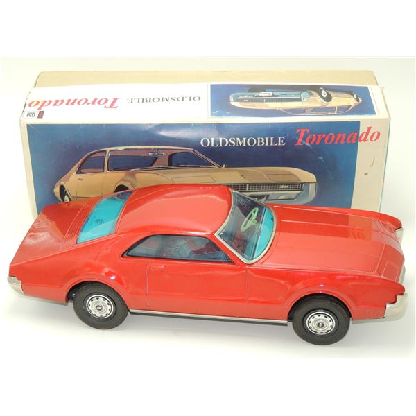 #4 TIN TOY JAPAN OLSMOBILE TORNADO ATC BOXED 1967