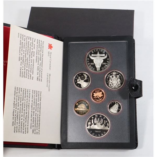 #34 1982 CANADA SILVER DOUBLE DOLLAR COIN SET